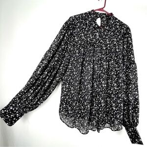 Torrid Black White Stars Flowy Blouse Size 3X